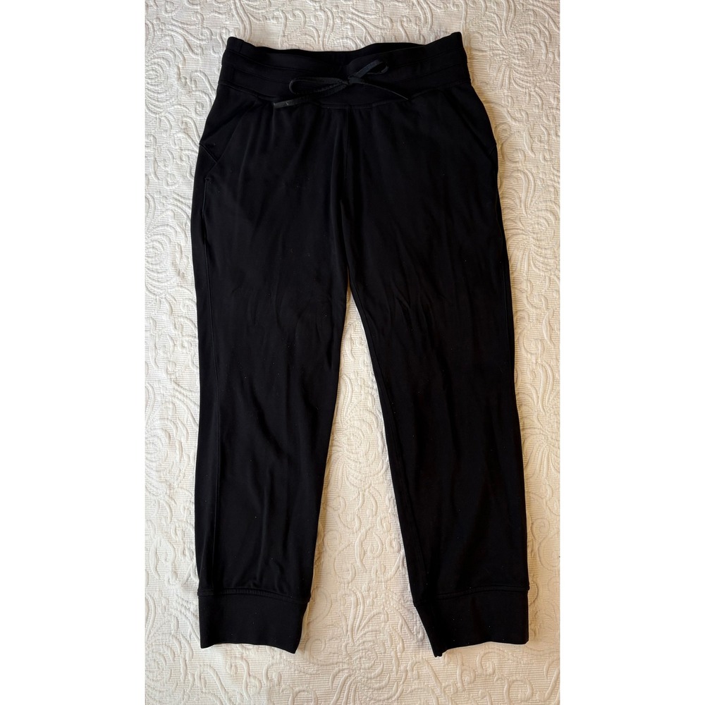 Lululemon Align Jogger Pants Black Cropped Yoga Athleisure Women Size 6 - Picture 1 of 10